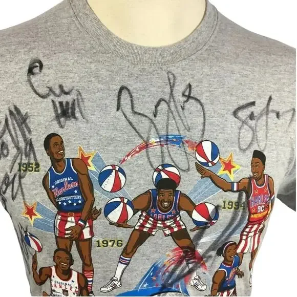 Harlem Globetrotters T Shirt 2016 Basketball World Tour Size S - Picture 4 of 9